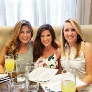 Meet your Posher, Eliza